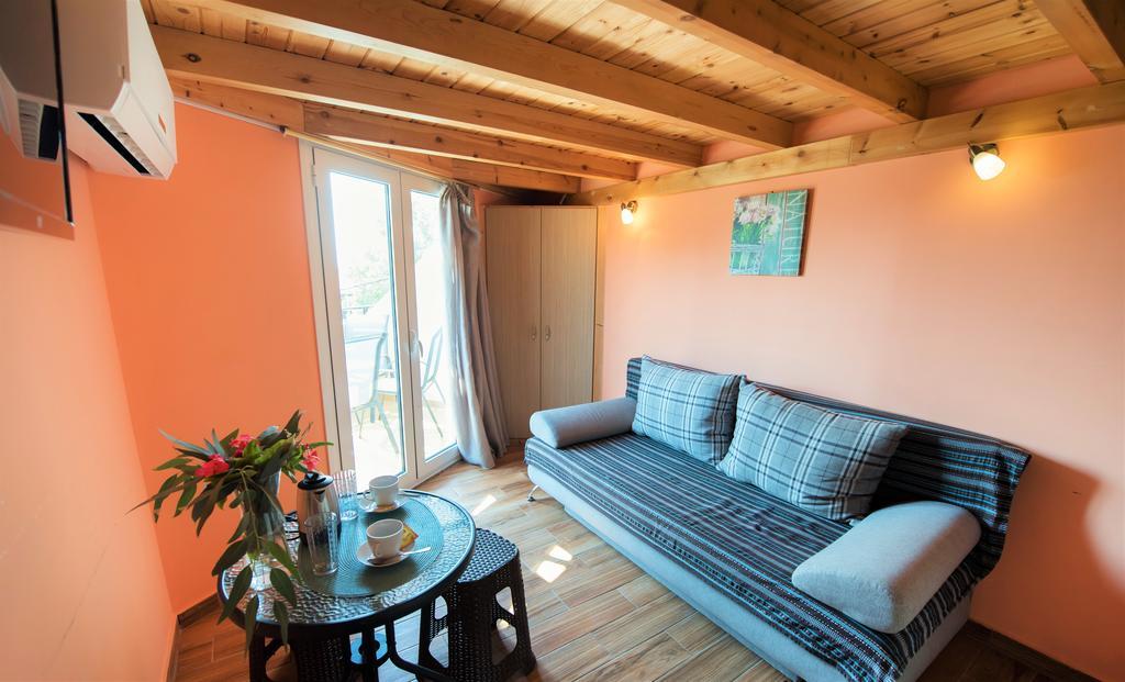 Argo Maisonettes Vasilikí Dış mekan fotoğraf